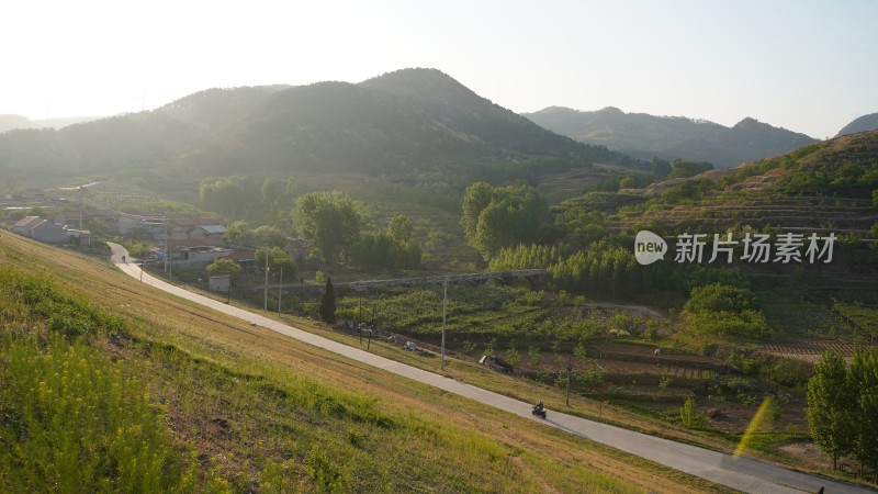 淄博山村清晨风光