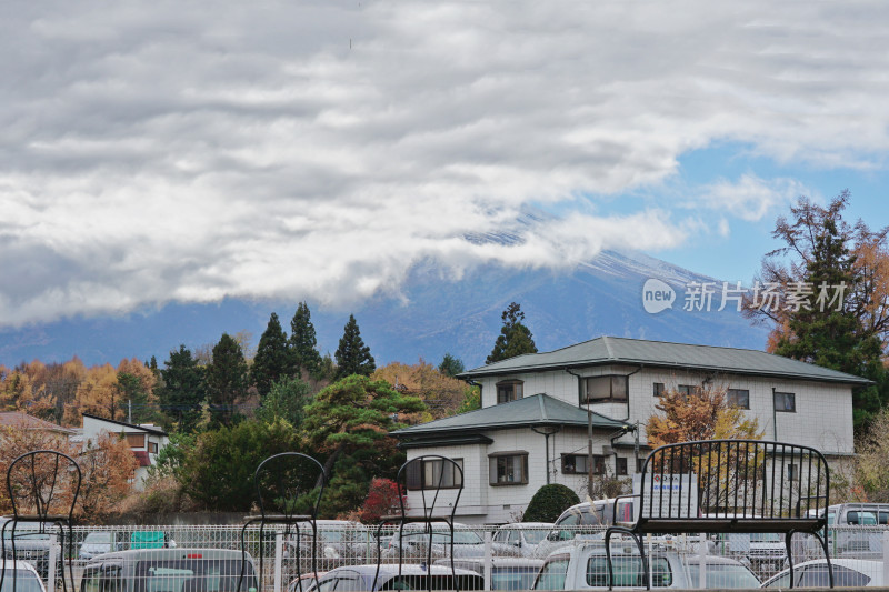 日本山中湖，眺望富士山