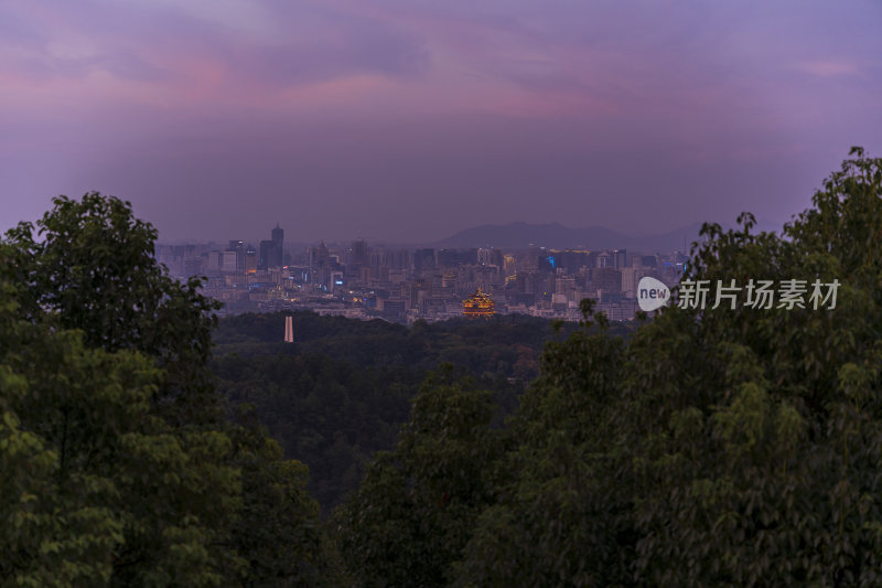 杭州凤凰山景区凤凰亭晚霞