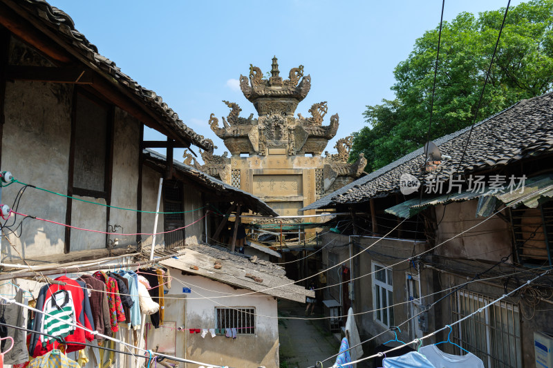 自贡凉高山牌坊群