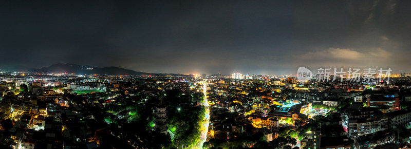 泉州古城开元寺古西街夜景航拍全景图