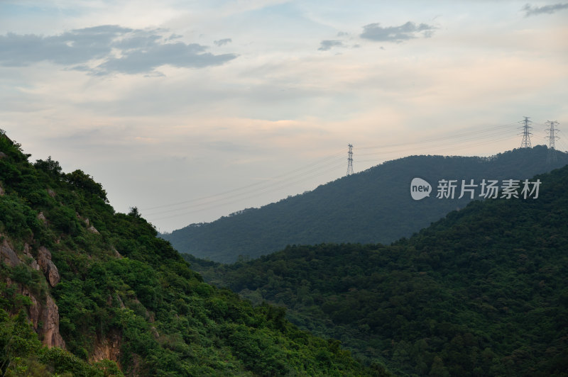 中山神湾丫髻山山顶风光