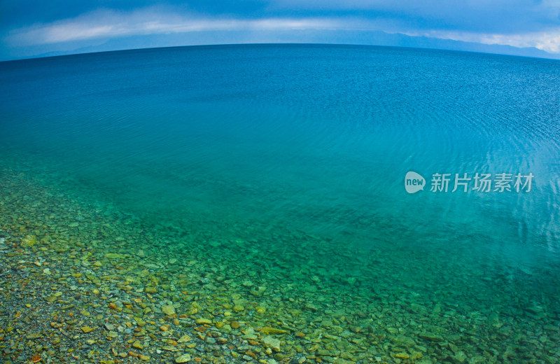 新疆博州赛里木湖旅游景区湖泊自然风光