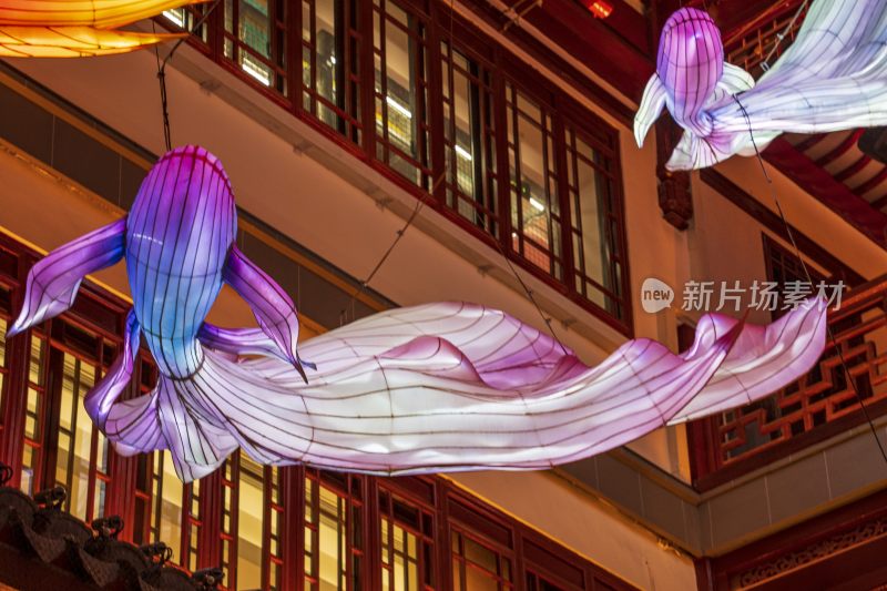 上海豫园新春灯会，一夜鱼龙舞