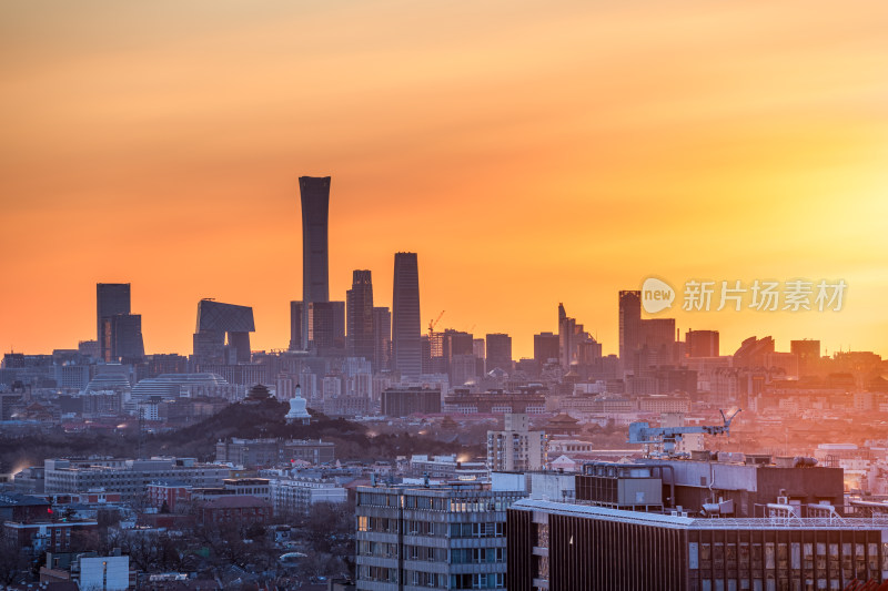 北京国贸夕阳 现代建筑暖色