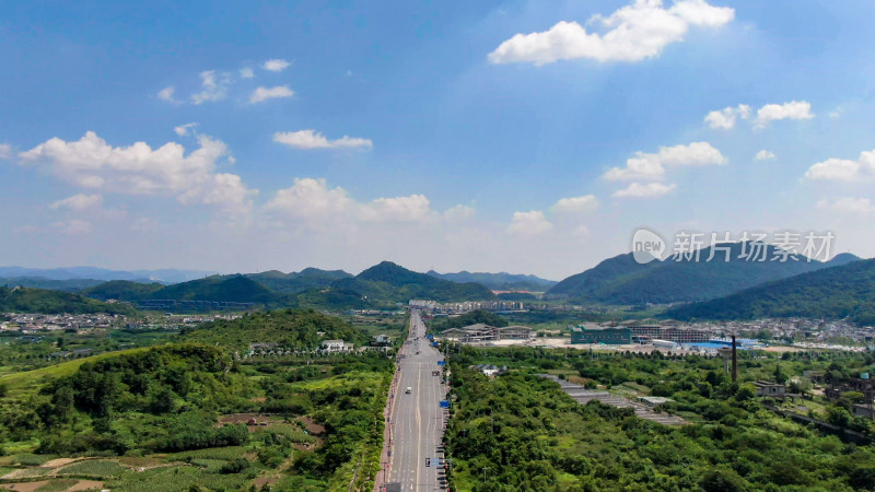 连绵起伏山川风景