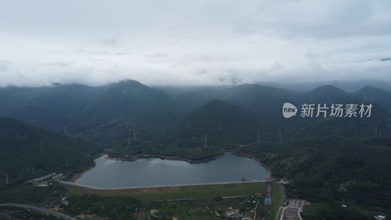 航拍广东省东莞市清溪镇城市风光