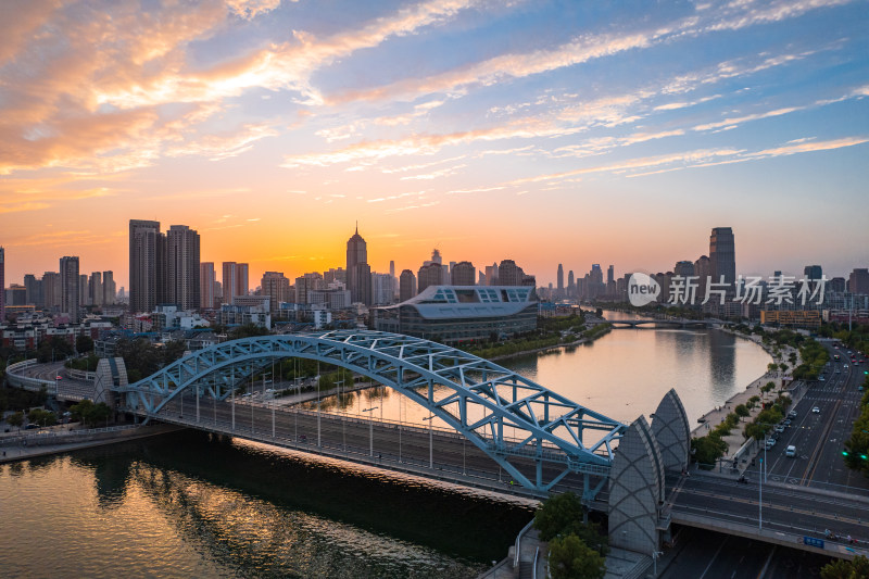 天津海河风景线国泰桥城市建筑日落夜景航拍