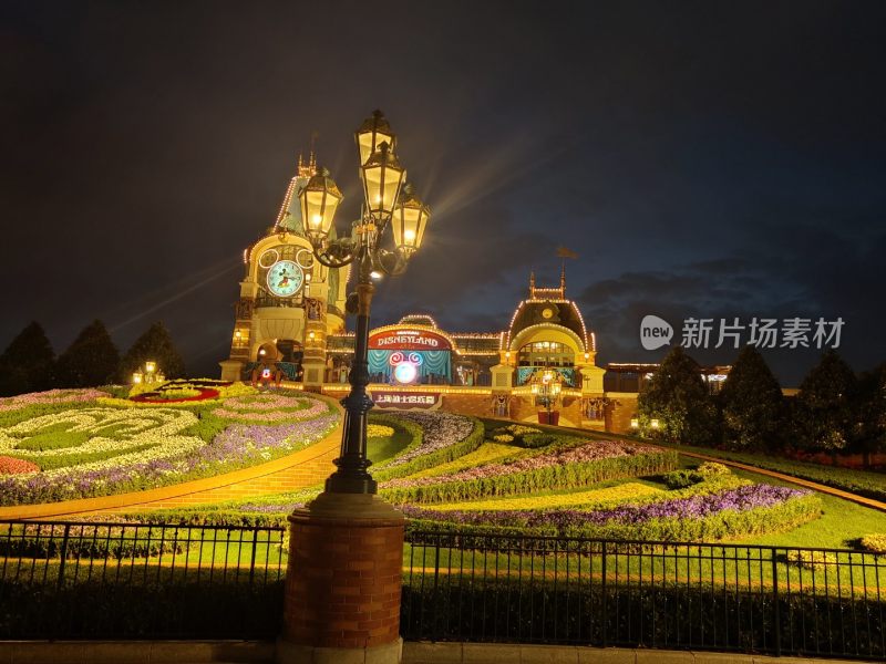 迪士尼花坛夜景