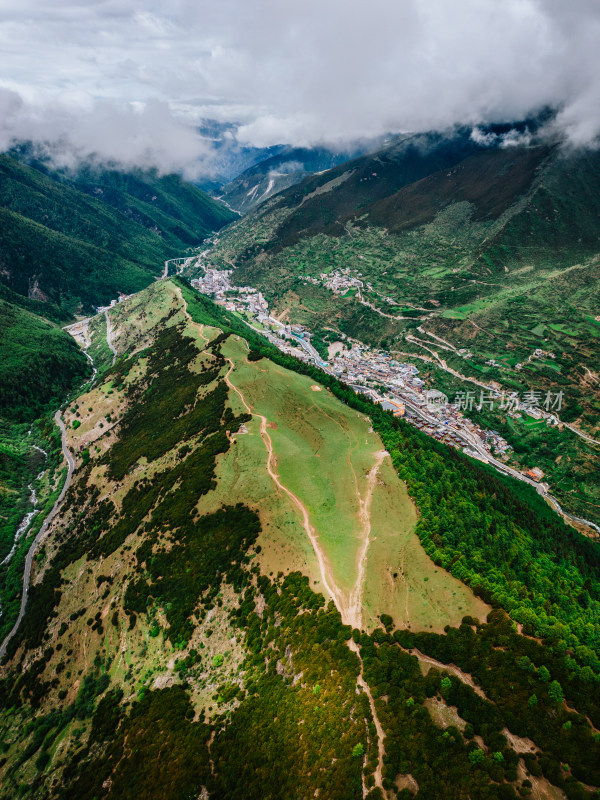 阿坝州四姑娘山海子沟