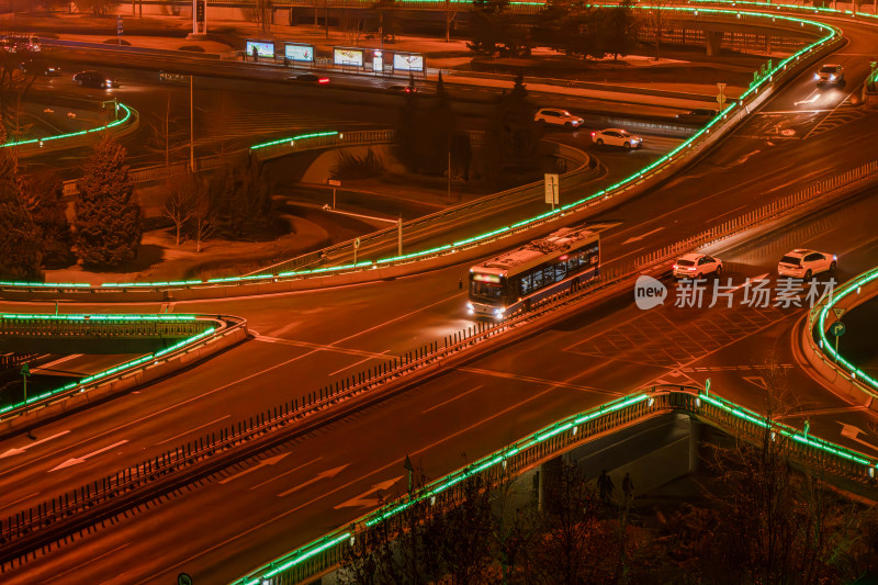 城市车流夜晚公路北京玉蜓桥