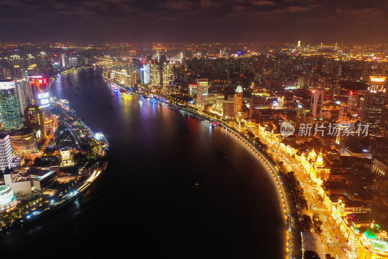 上海外滩中山东一路城市夜景