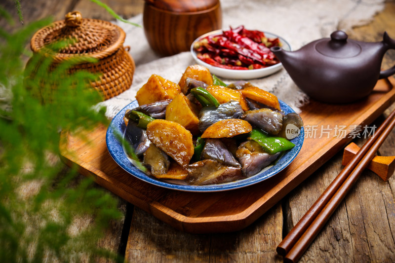 营养美味地三鲜