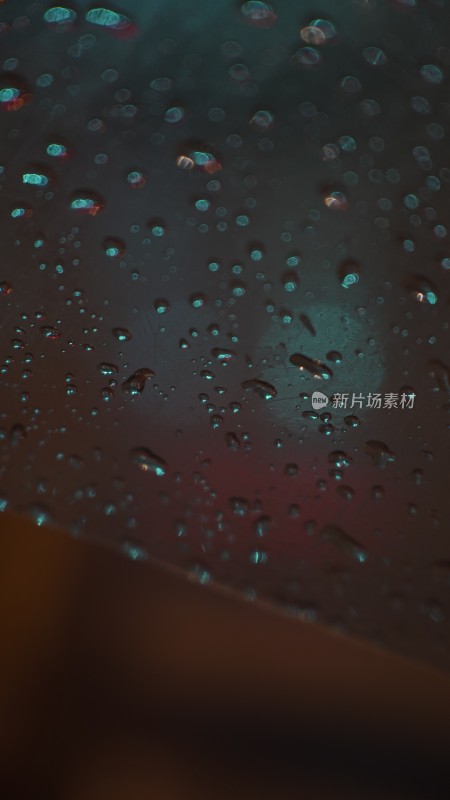 雨滴特写