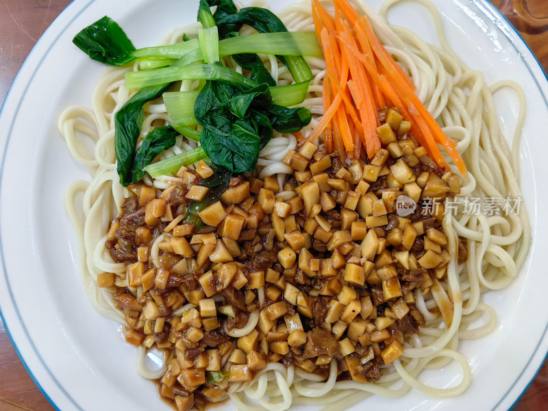 清真食品兰州拉面牛肉拌面特色美食面条