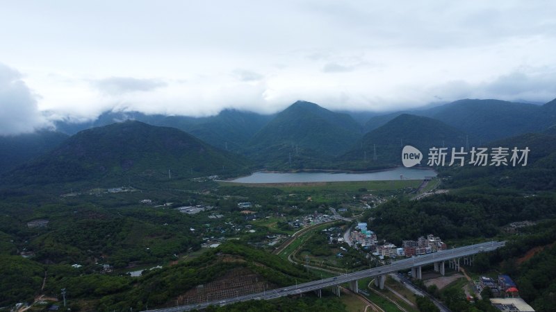 航拍广东省东莞市清溪镇城市风光