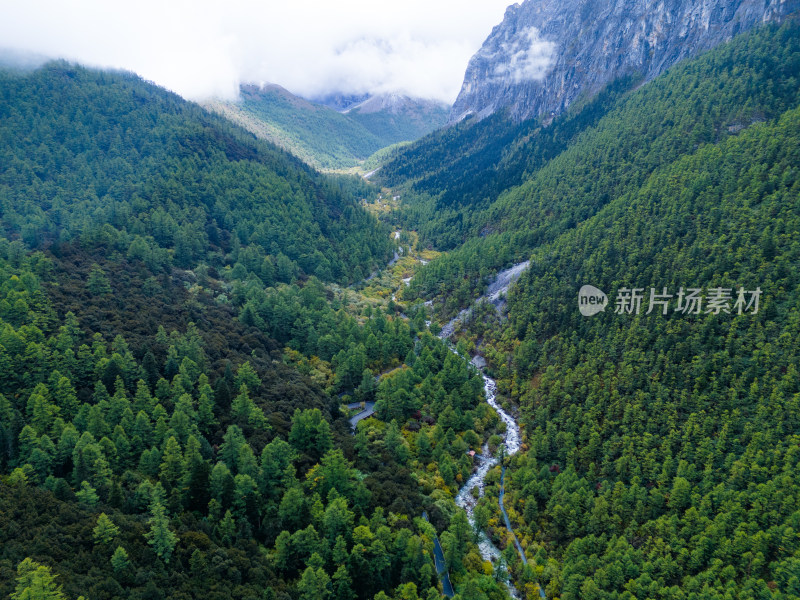 四川稻城亚丁旅游区美丽风光