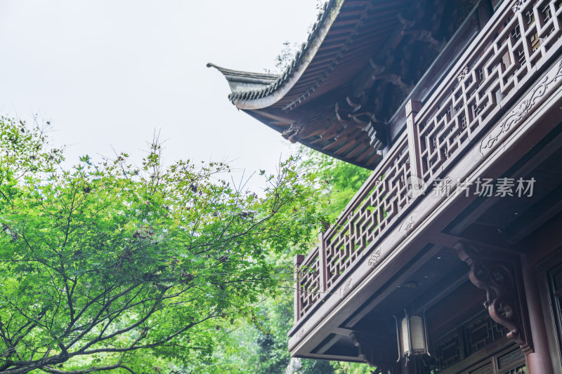 杭州飞来峰韬光寺古建筑风景