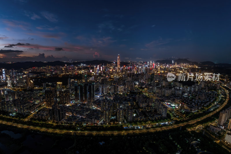 深圳福田CBD大湾区平安大厦夜景蓝调航拍