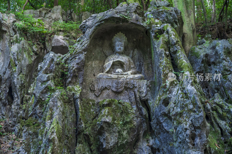 杭州灵隐寺飞来峰造像