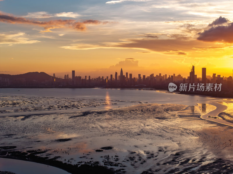 广东大湾区深圳前海湾涂滩日落城市夜景航拍