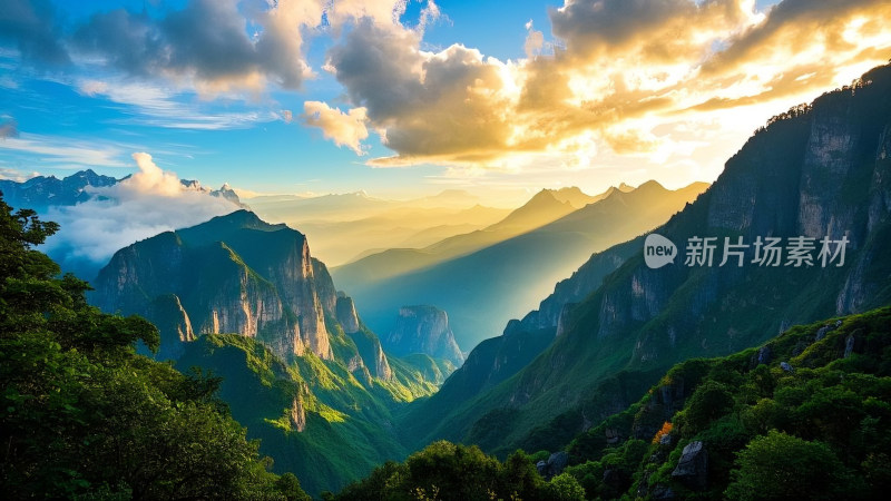 山峦云海日出壮丽风光