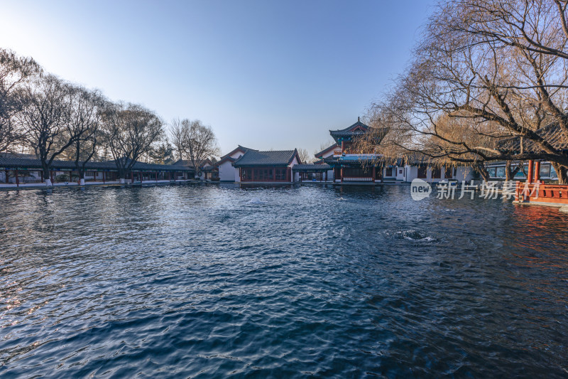 山东济南章丘百脉泉景区梅花泉