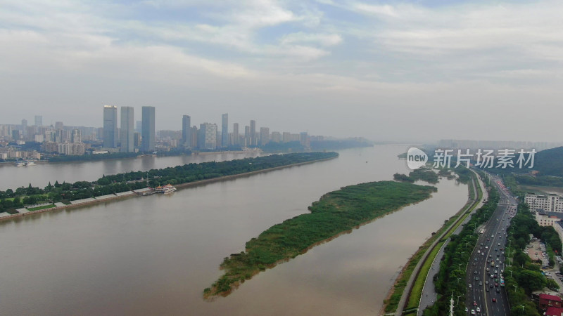 航拍湖南长沙湘江橘子洲景区