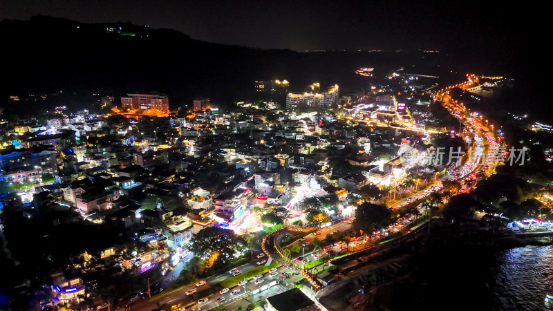 福建厦门曾厝垵夜景灯光航拍