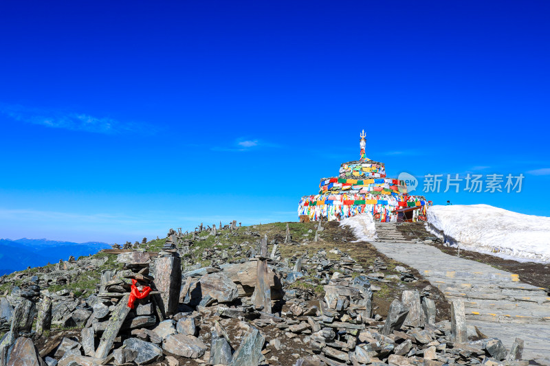 新疆禾木吉克普林滑雪场云霄峰