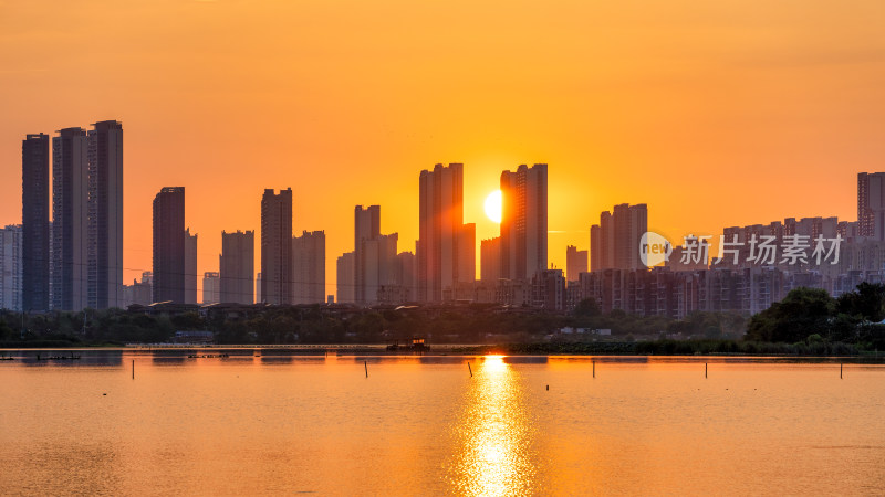 湖北武汉金银湖的落日