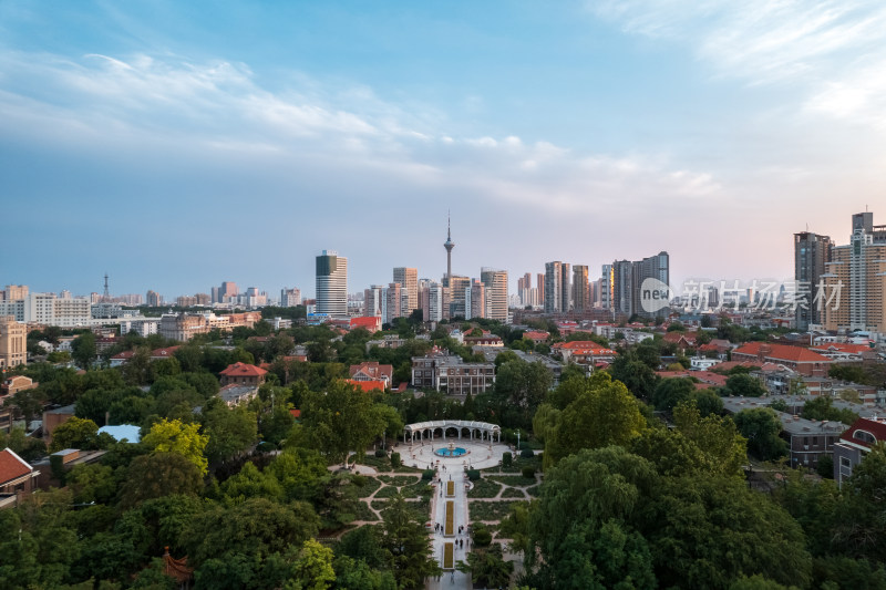 天津五大道文化旅游景区城市建筑日落风光