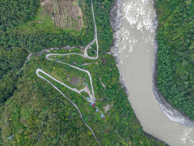 西藏林芝莲花圣地墨脱热带雨林云雾高空航拍