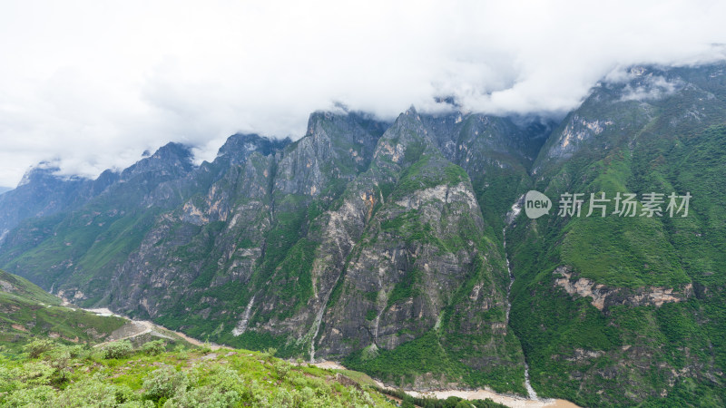 丽江虎跳峡高路徒步线