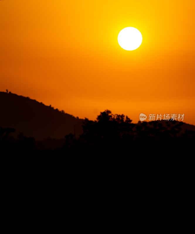 乡村田野日出自然景观