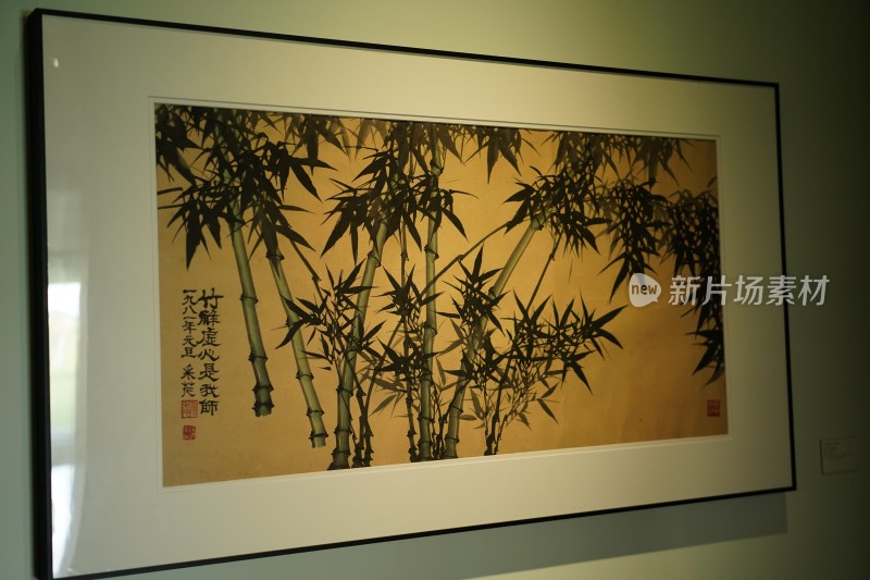 四川成都市天府美术馆展览的珍贵艺术字画