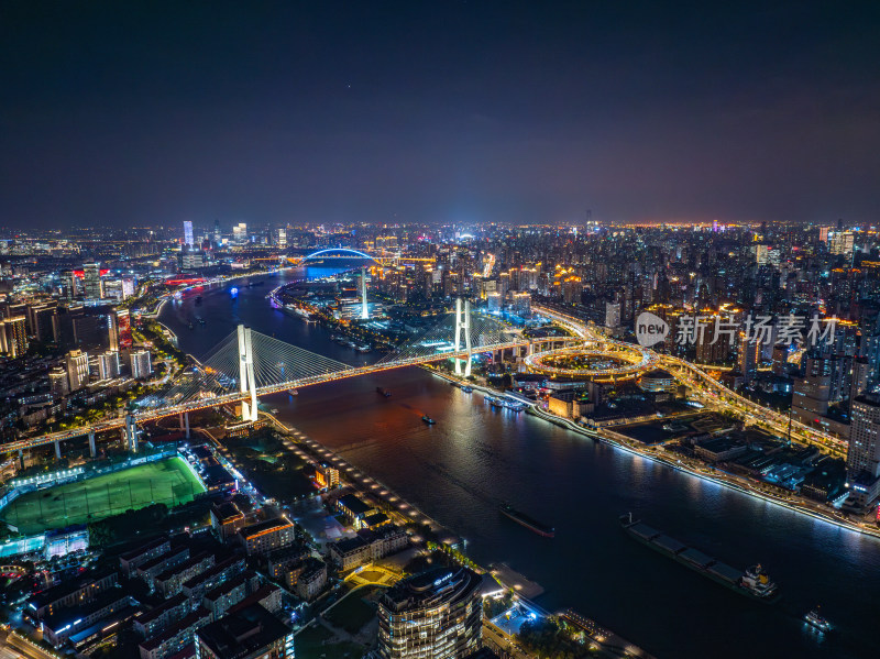 航拍上海黄浦江南浦大桥夜景