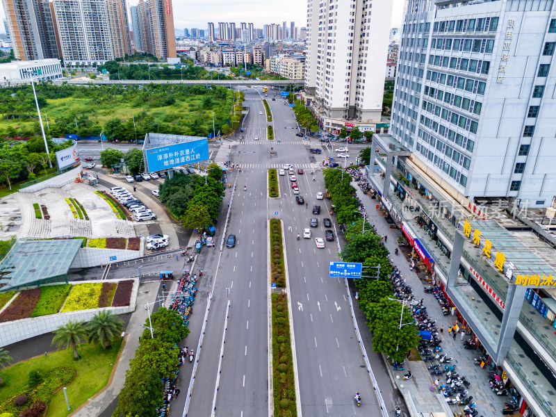 广西贵港城市风光交通航拍图