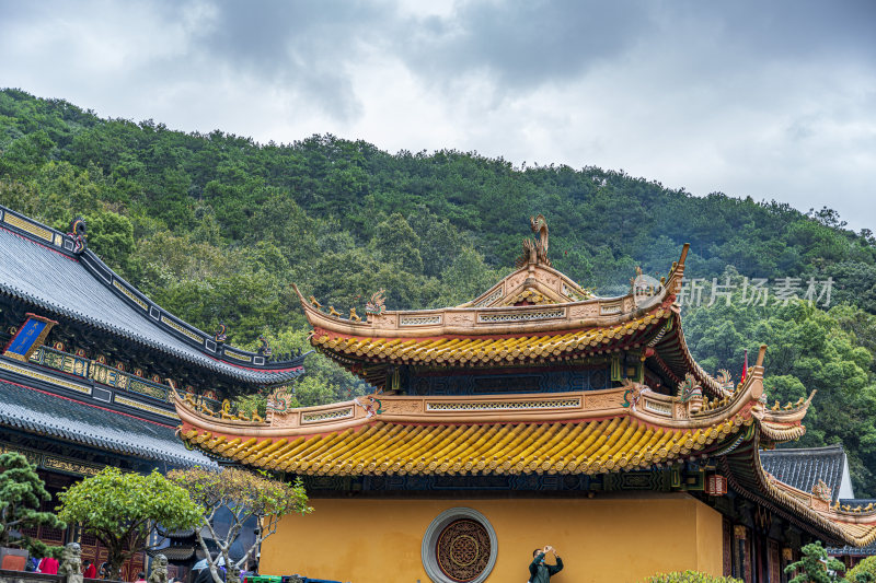 浙江普陀山法雨寺禅院建筑风光