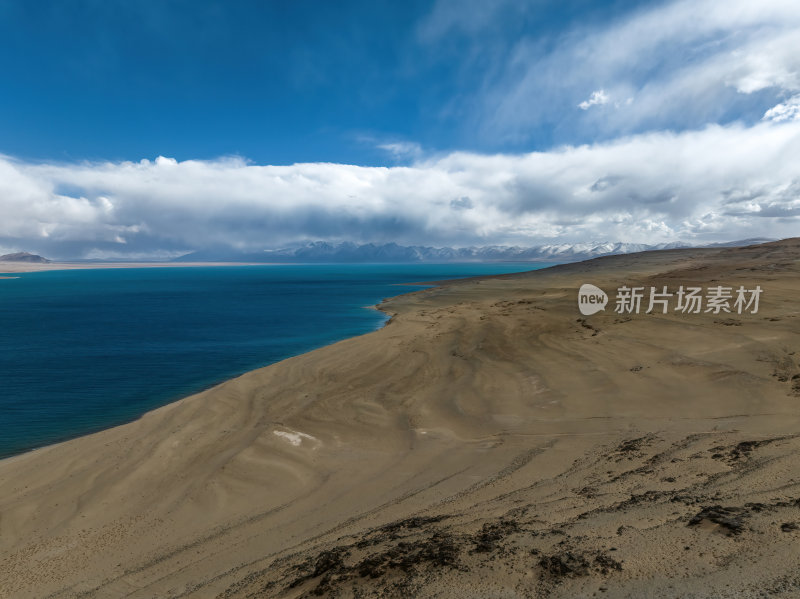 西藏那曲地区当若雍措无人区航拍