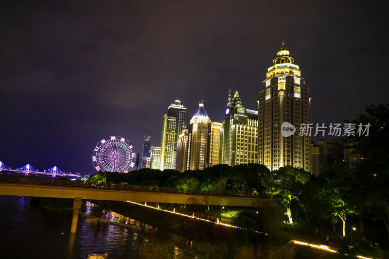 南昌摩天轮城市建筑夜景风光