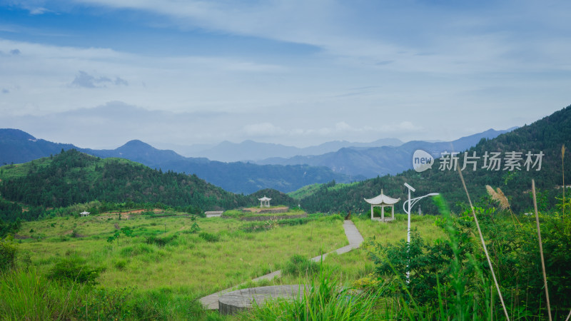 一瞰众山小