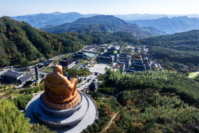 宁波奉化雪窦山雪窦寺弥勒大佛千丈岩