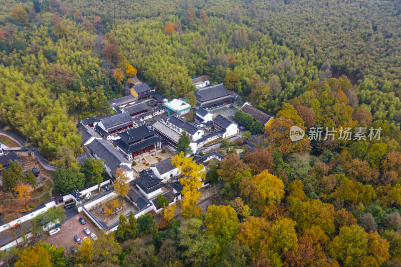 浙江湖州安吉灵峰寺秋色航拍