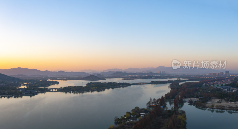 杭州萧山区湘湖景区秋色风光航拍