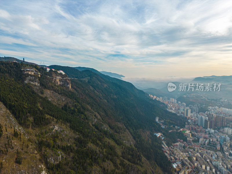 航拍云南红河州个旧市城市风光