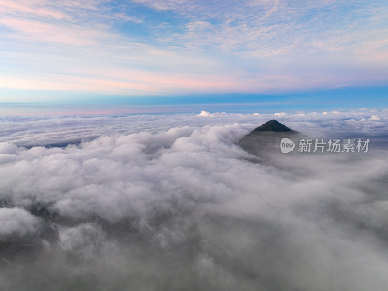 航拍下的印尼伊真火山