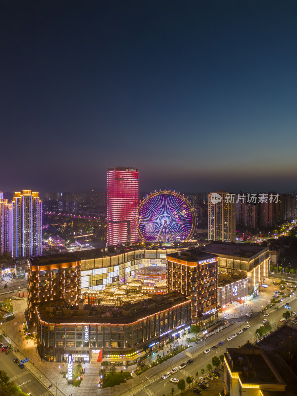 重庆市永川区永川里奥特莱斯夜景