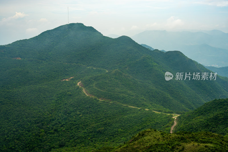 江门隆文老村风车山山顶风景