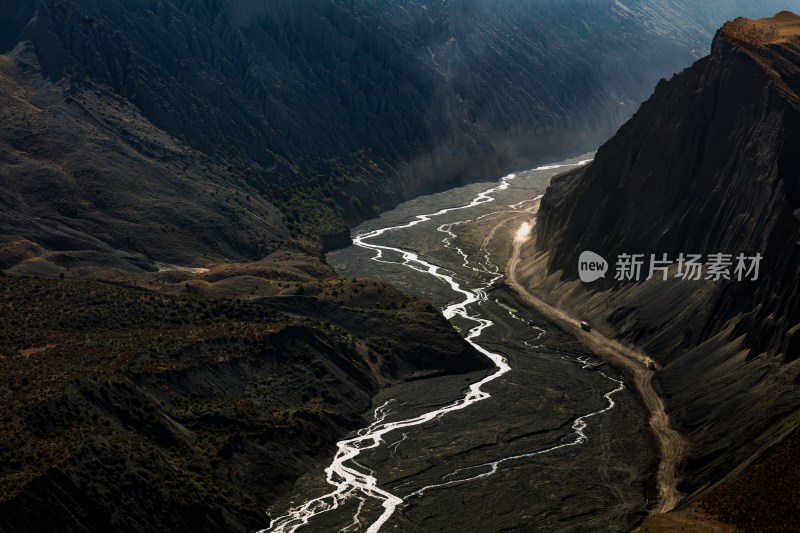 新疆奎屯安集海大峡谷